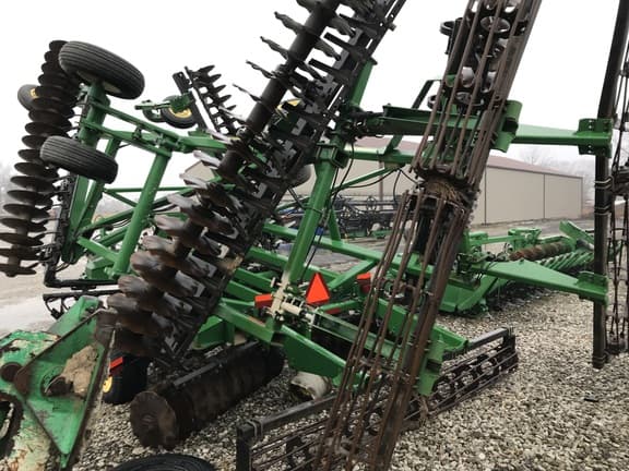 Image of John Deere 2623 equipment image 4