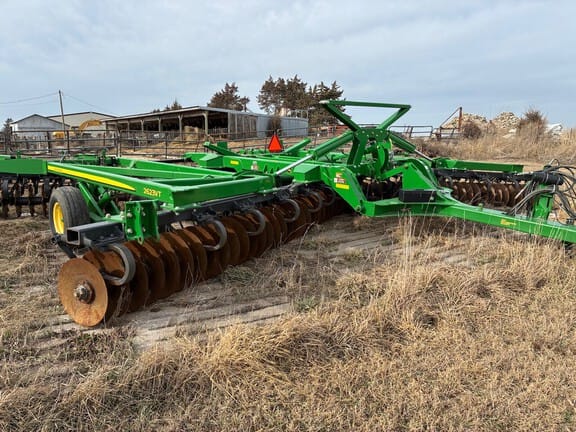 2013 John Deere 2623VT Equipment Image0