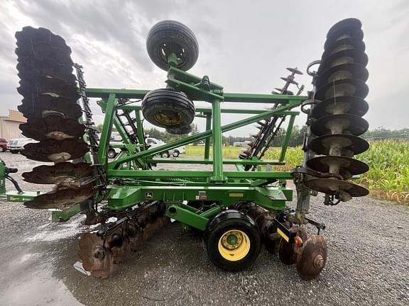 Image of John Deere 2625 equipment image 2