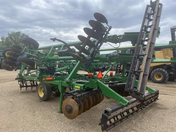 Image of John Deere 2720 equipment image 3