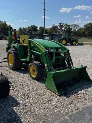 Image of John Deere 3320 Image 1