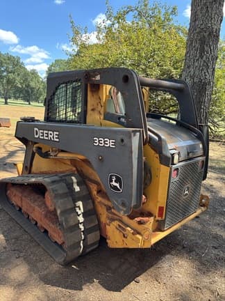 Image of John Deere 333E equipment image 4