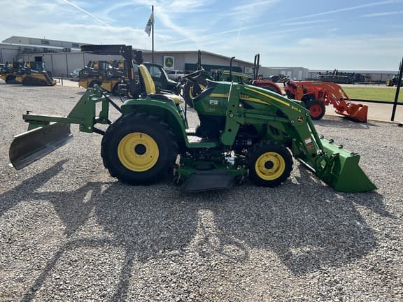 Image of John Deere 3720 equipment image 4