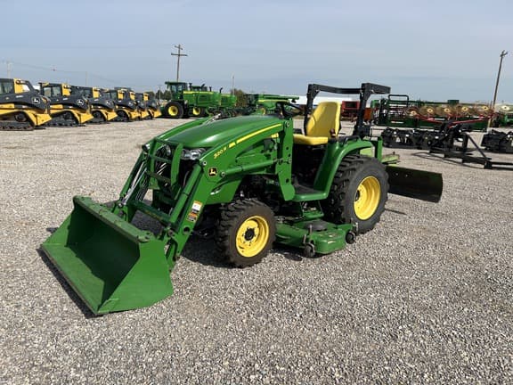 Image of John Deere 3720 Primary image