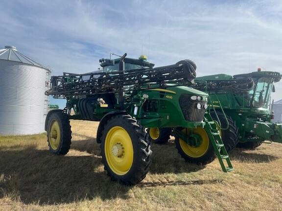 Image of John Deere 4830 equipment image 4