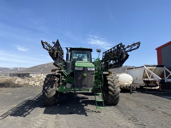 Image of John Deere 4940 equipment image 1