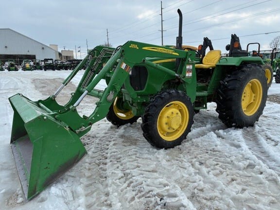 2013 John Deere 5045E Equipment Image0