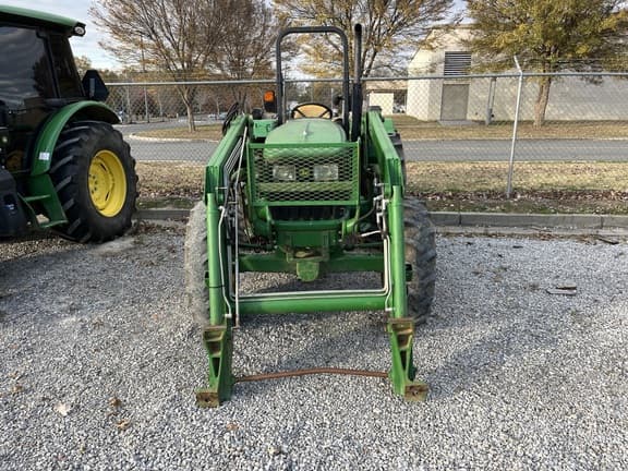 Image of John Deere 5055E equipment image 1