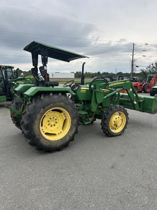 Image of John Deere 5055E equipment image 2