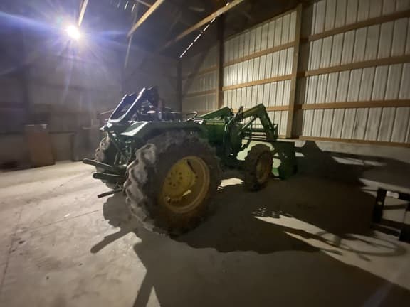 Image of John Deere 5065E equipment image 4