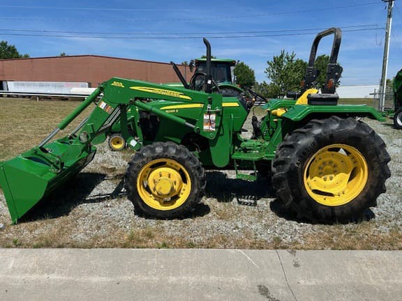 Image of John Deere 5065E equipment image 1