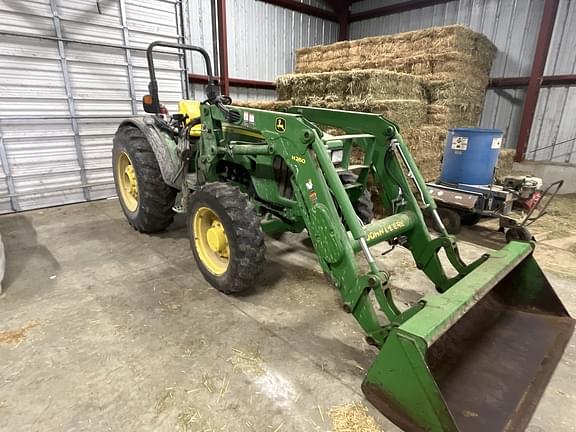 Image of John Deere 5075M equipment image 3