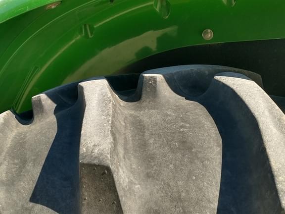 Image of John Deere 5085M equipment image 4
