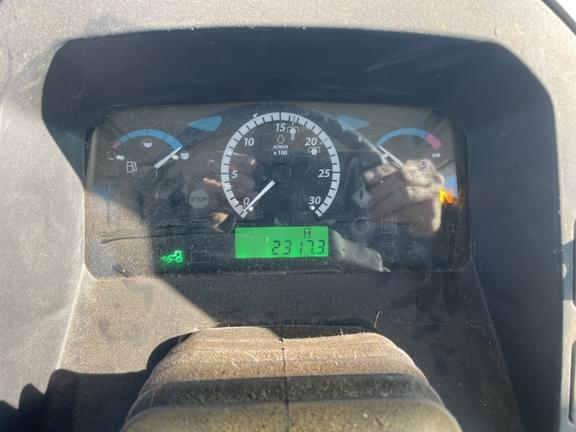 Image of John Deere 5100M Image 1