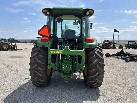 Image of John Deere 5100M equipment image 3