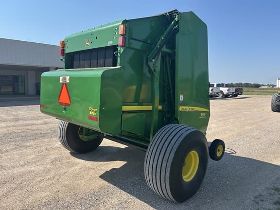 Image of John Deere 569 MegaWide Plus equipment image 3