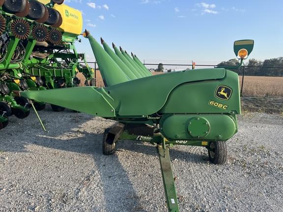 Image of John Deere 608C Primary image