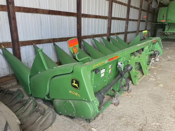 Image of John Deere 608C Primary image