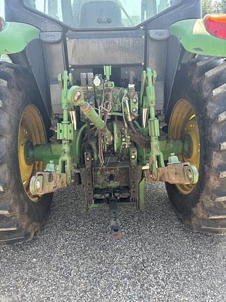 Image of John Deere 6115M equipment image 3