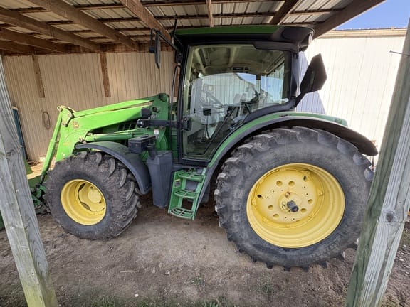 2013 John Deere 6125R Equipment Image0
