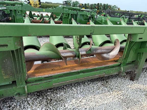Image of John Deere 612C equipment image 3