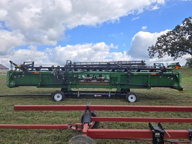 Image of John Deere 612C equipment image 4