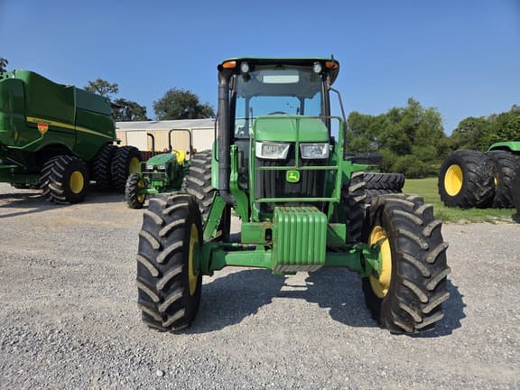 Image of John Deere 6140D equipment image 4