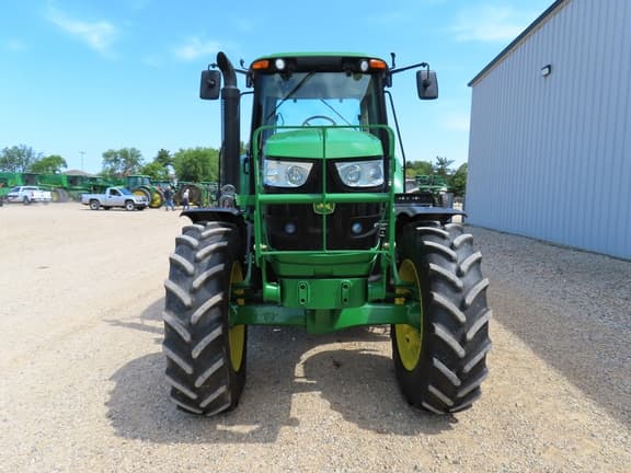 Image of John Deere 6150M equipment image 4