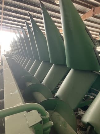 Image of John Deere 616C equipment image 1