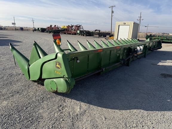 Image of John Deere 616C equipment image 2