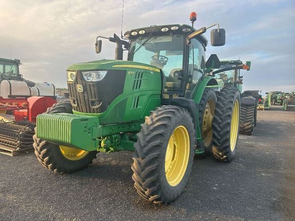 2013 John Deere 6170R Equipment Image0