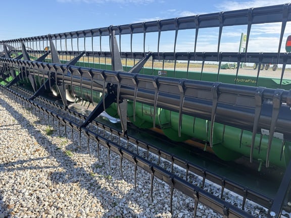2013 John Deere 625F Equipment Image0