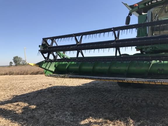 Image of John Deere 630F equipment image 4