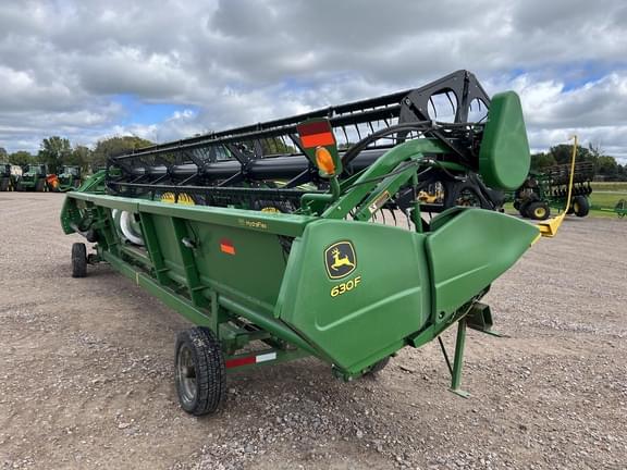 Image of John Deere 630F equipment image 4