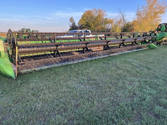 Image of John Deere 635D equipment image 2