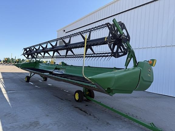 Image of John Deere 635D equipment image 3