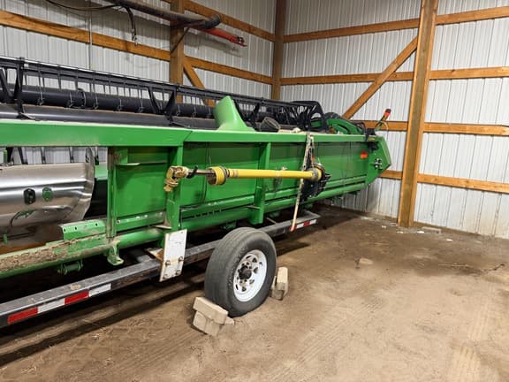Image of John Deere 635F equipment image 3
