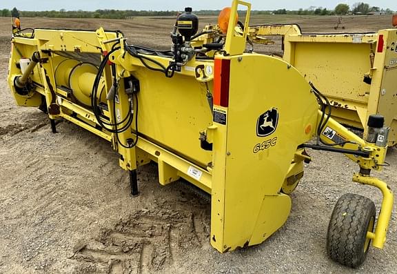 Image of John Deere 645C equipment image 2
