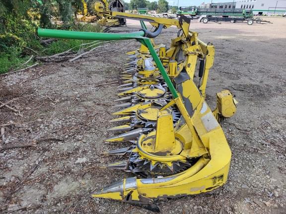Image of John Deere 698 equipment image 2