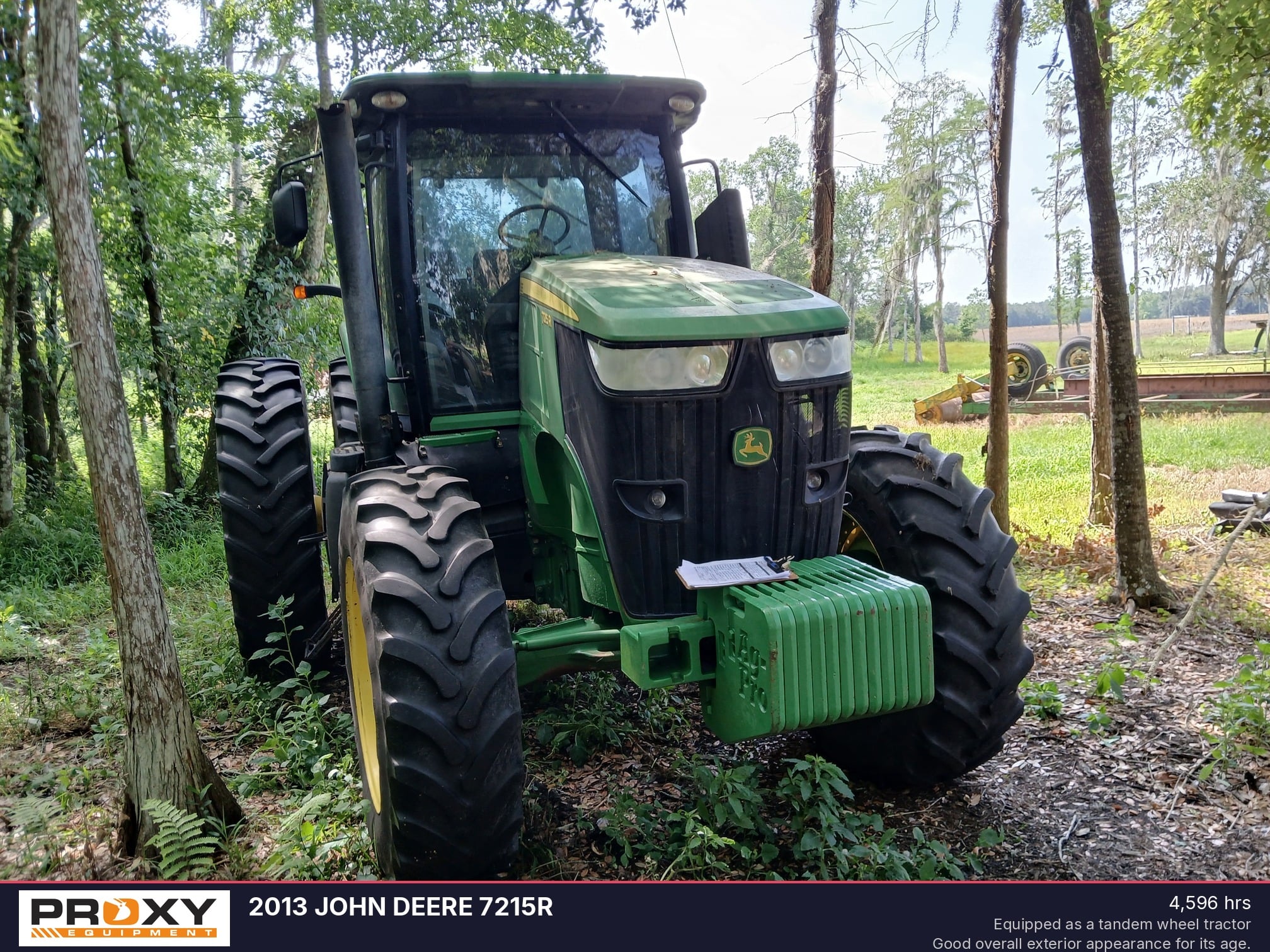 2013 John Deere 7215R Equipment Image0