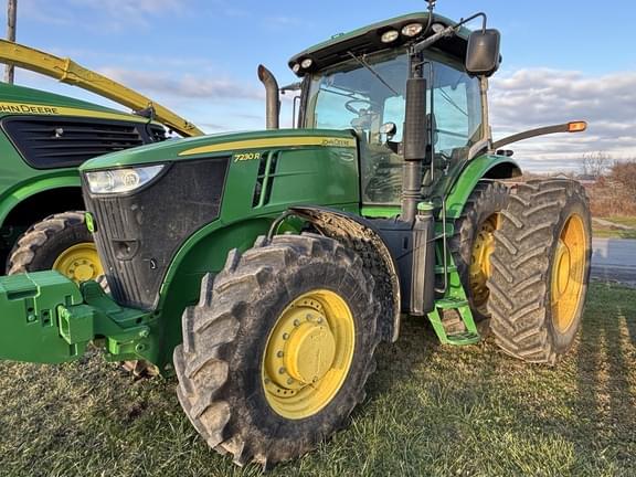 Image of John Deere 7230R equipment image 1