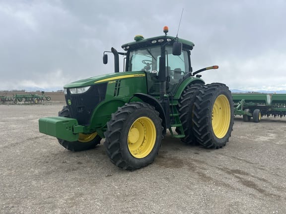 2013 John Deere 7260R Equipment Image0