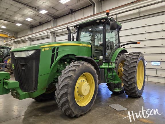 Image of John Deere 8285R equipment image 1