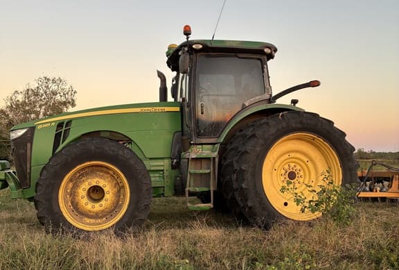 Image of John Deere 8285R Primary image