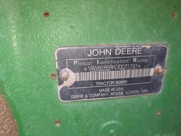 Image of John Deere 8285R equipment image 3