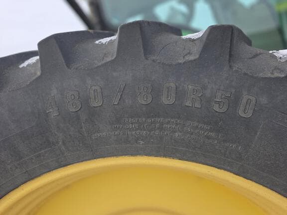 Image of John Deere 8285R equipment image 1