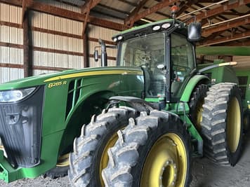 Main image John Deere 8285R