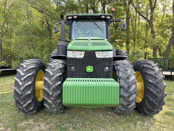 Image of John Deere 8285R equipment image 4