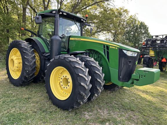 Image of John Deere 8285R equipment image 3