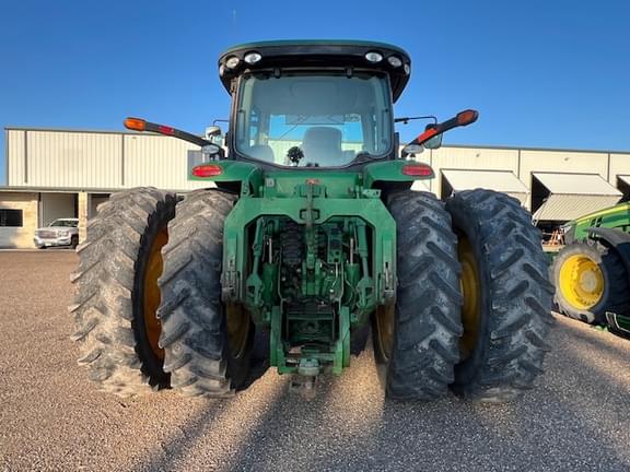 Image of John Deere 8310R equipment image 4